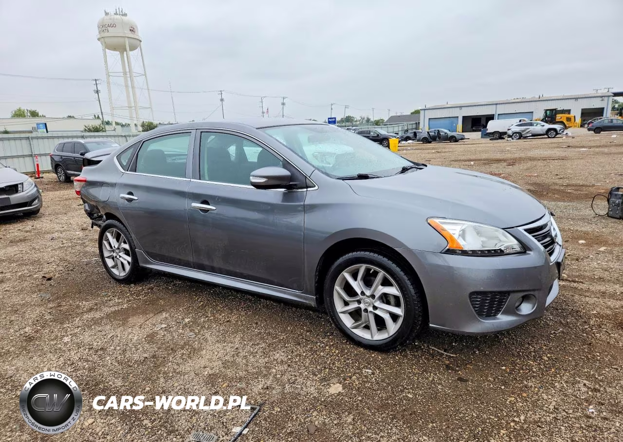 2015 Nissan Sentra Sr VIN:3N1AB7AP9FY364504 - 4