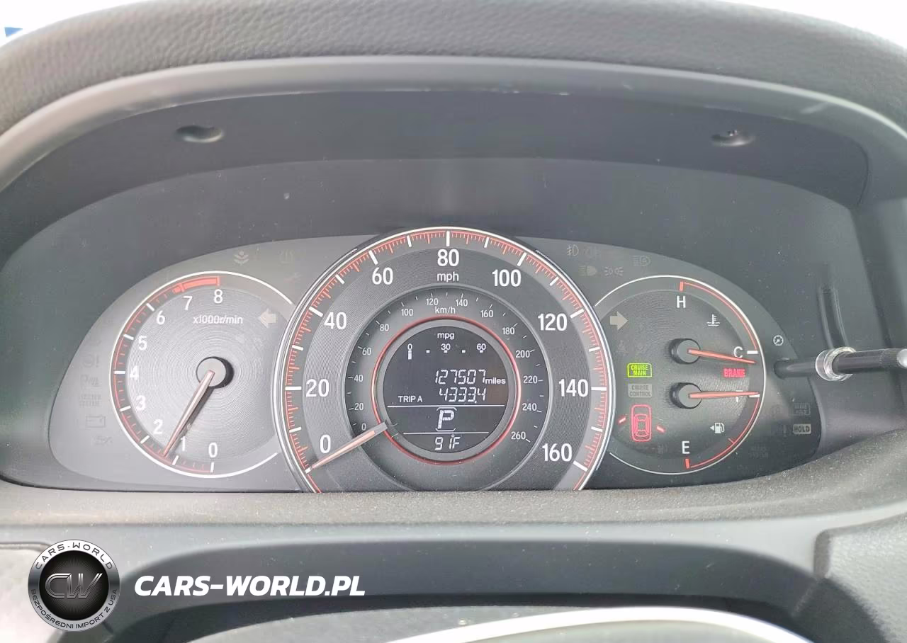 2016 Honda Accord Sport VIN:1HGCR2F5XGA244004 - 9