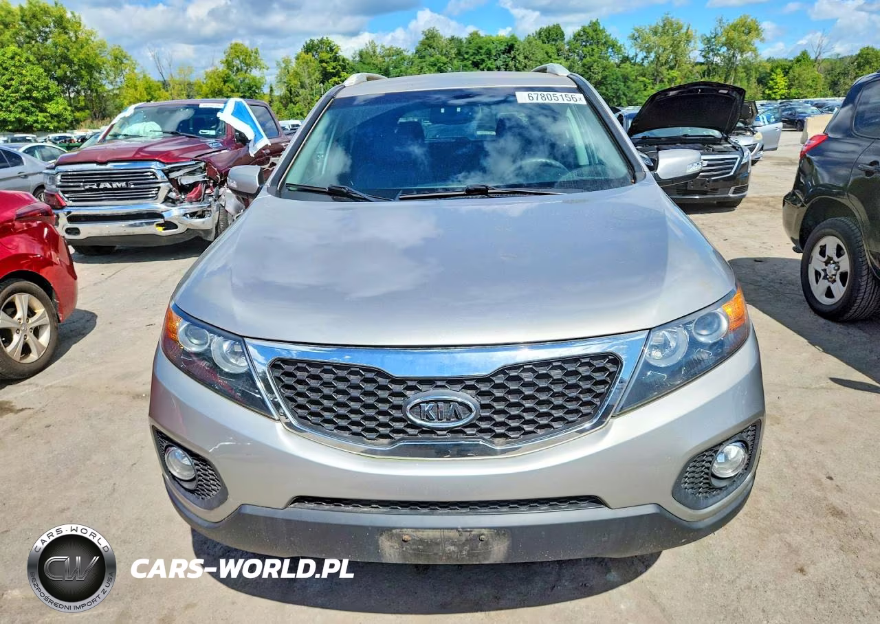 2012 Kia Sorento Lx VIN:5XYKT3A63CG303213 - 5