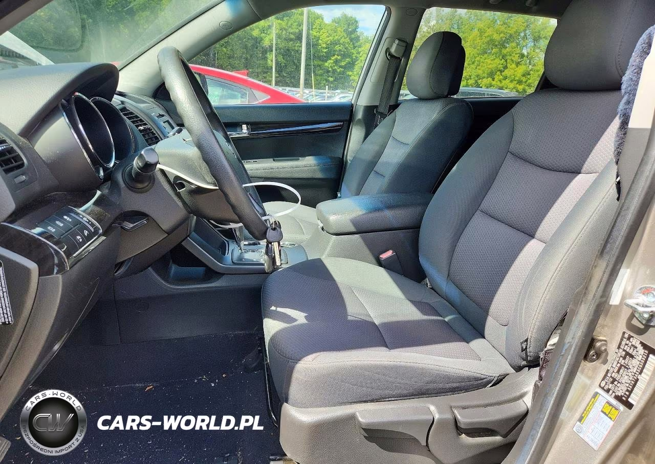 2012 Kia Sorento Lx VIN:5XYKT3A63CG303213 - 7