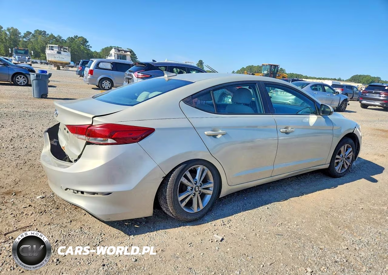 2017 Hyundai Elantra Value Edition VIN:KMHD84LF6HU243555 - 3