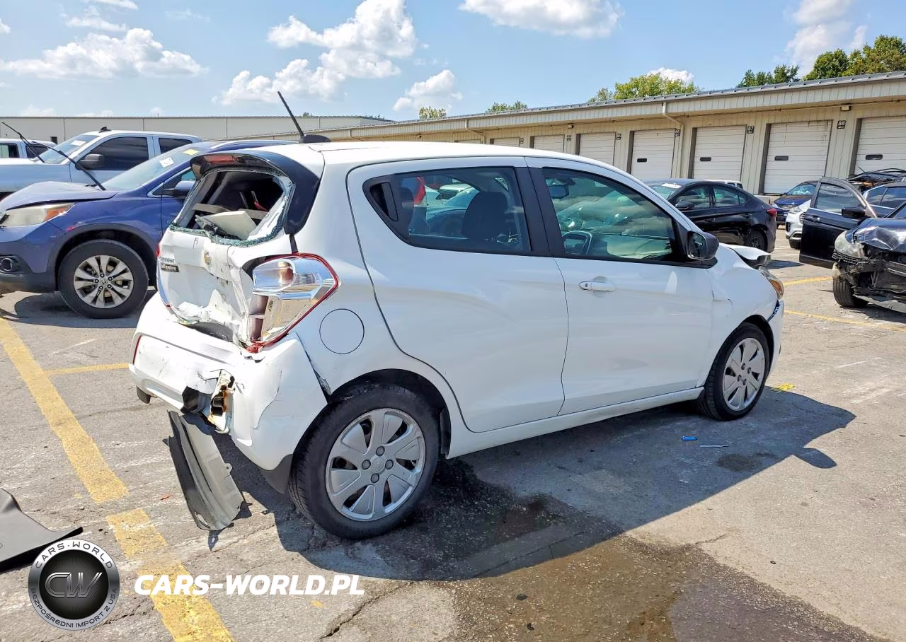 2017 Chevrolet Spark Ls VIN:KL8CB6SA9HC761743 - 3