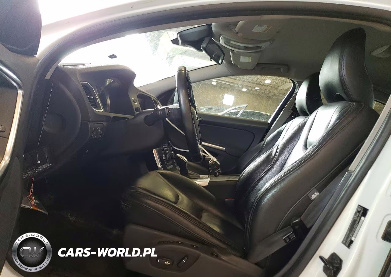 2013 Volvo S60 T5 VIN:YV1612FS8D1225059 - 7