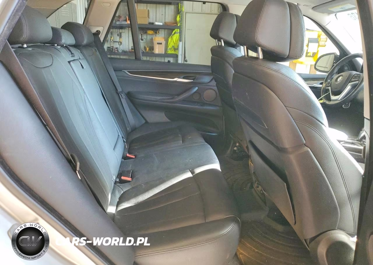 2016 BMW X5 xDrive35I VIN:5UXKR0C55G0P20490 - 10