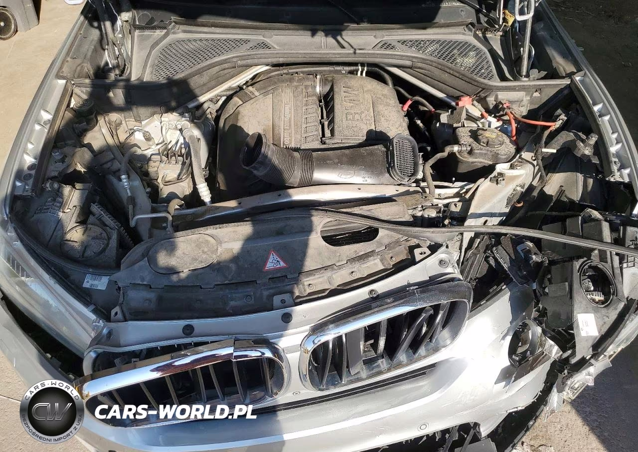 2016 BMW X5 xDrive35I VIN:5UXKR0C55G0P20490 - 11