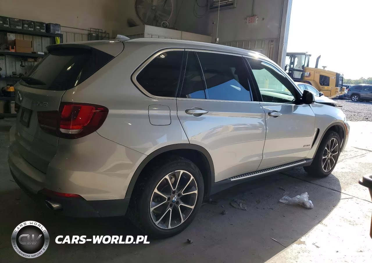 2016 BMW X5 xDrive35I VIN:5UXKR0C55G0P20490 - 3