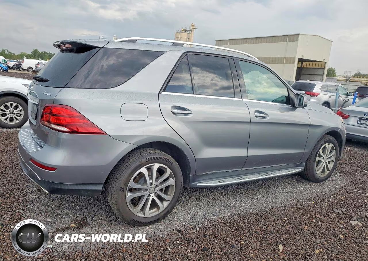 2016 Mercedes-Benz Gle 350 4Matic VIN:4JGDA5HB9GA635526 - 3