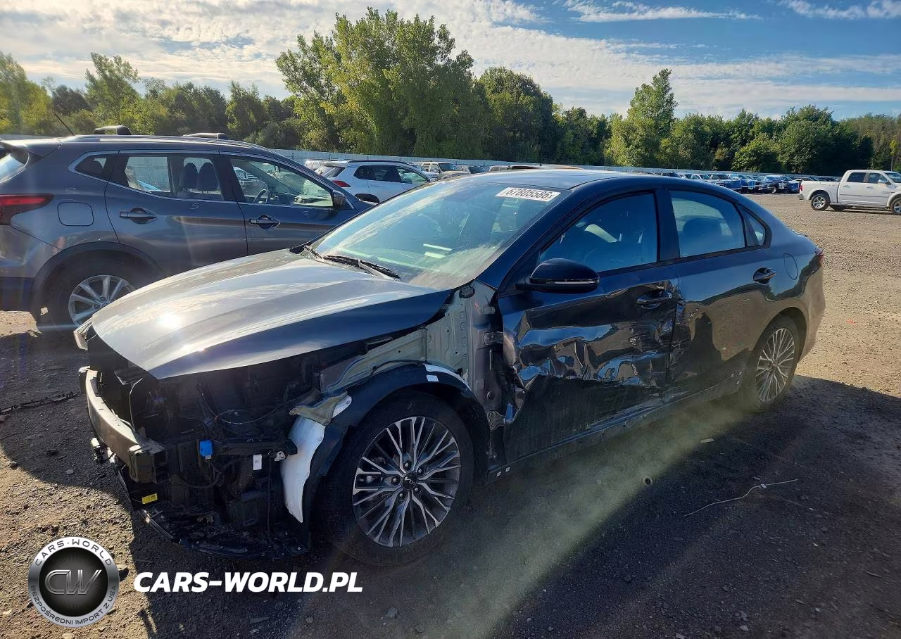 2022 Kia Forte Gt Line – zdjęcie 1 z 12