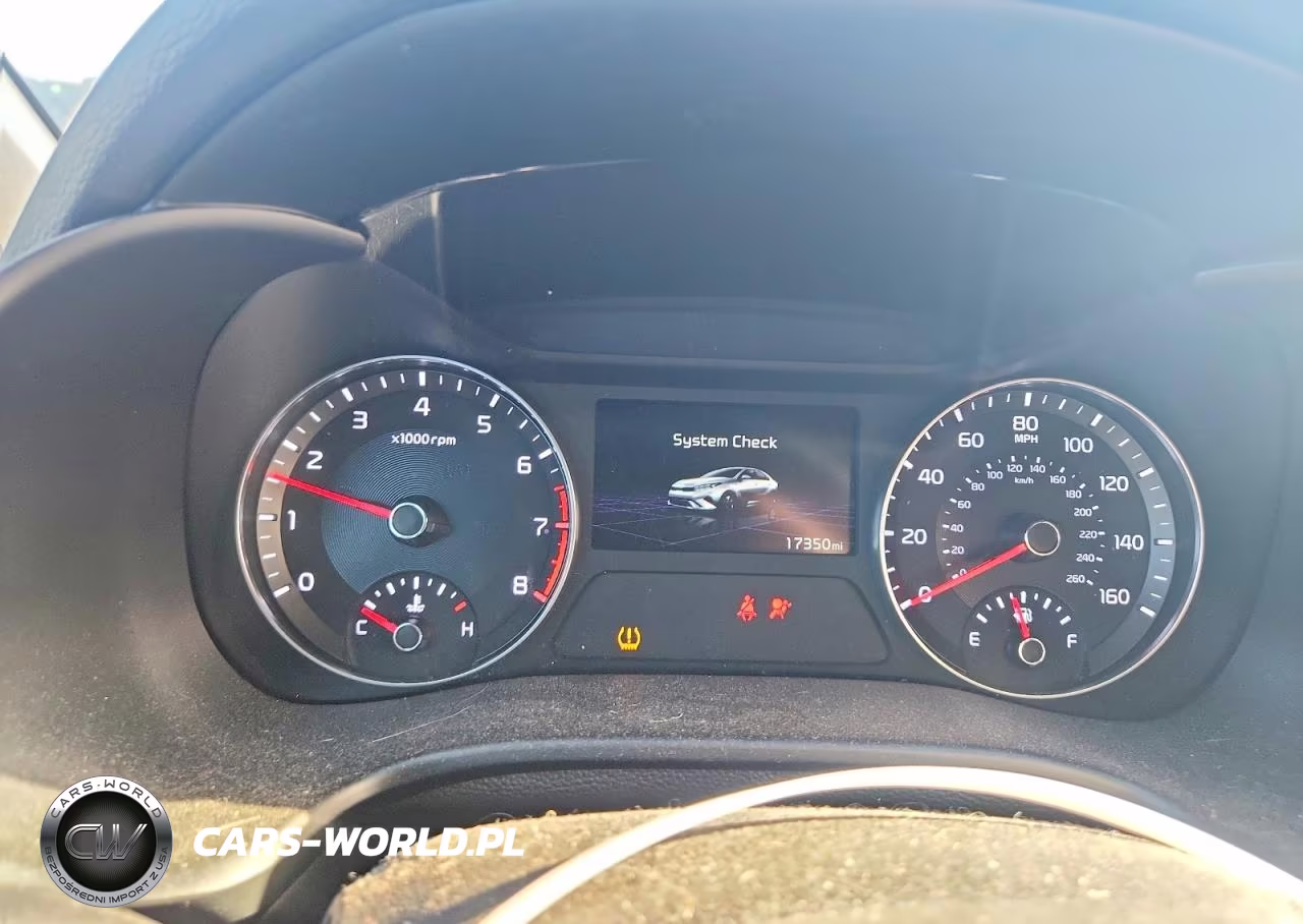 2022 Kia Forte Gt Line VIN:3KPF54AD5NE470236 - 9