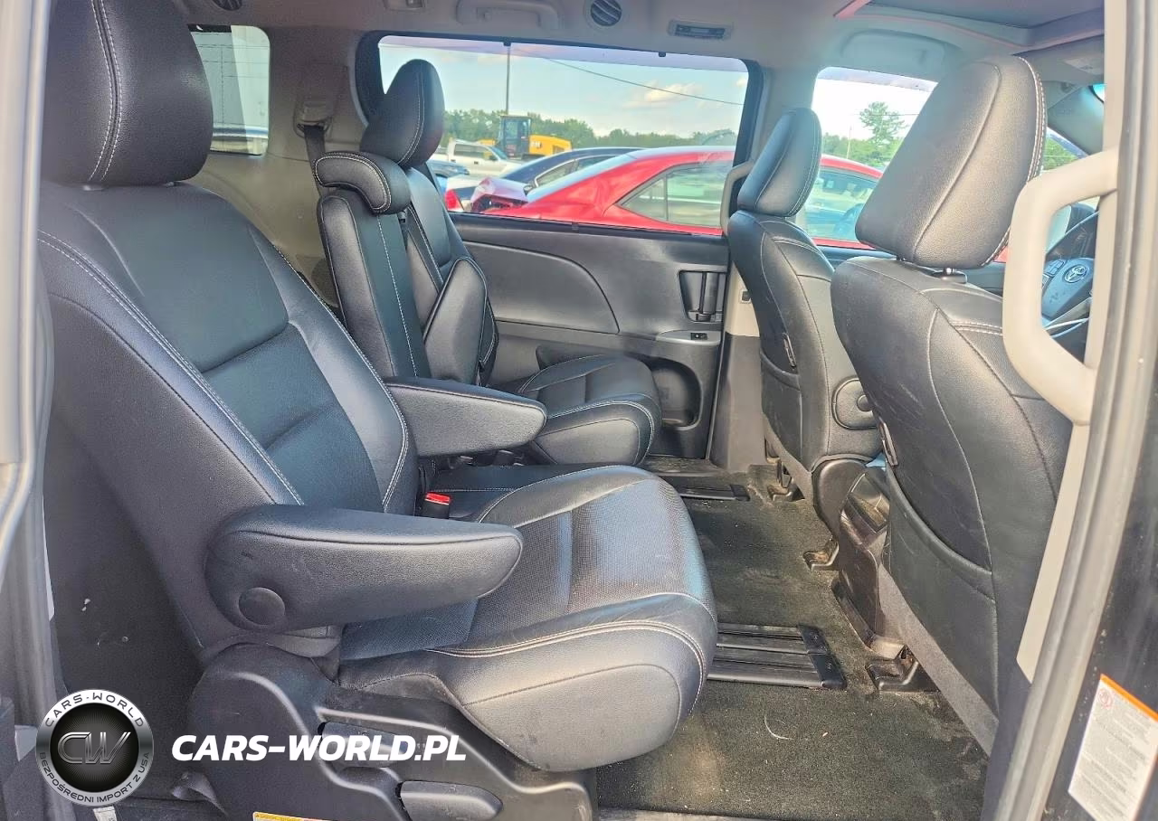 2017 Toyota Sienna Se VIN:5TDXZ3DC1HS864512 - 11