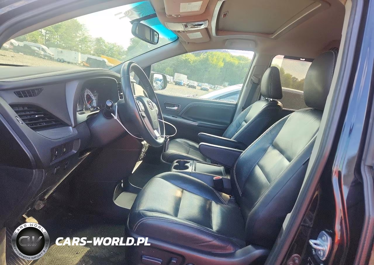 2017 Toyota Sienna Se VIN:5TDXZ3DC1HS864512 - 7