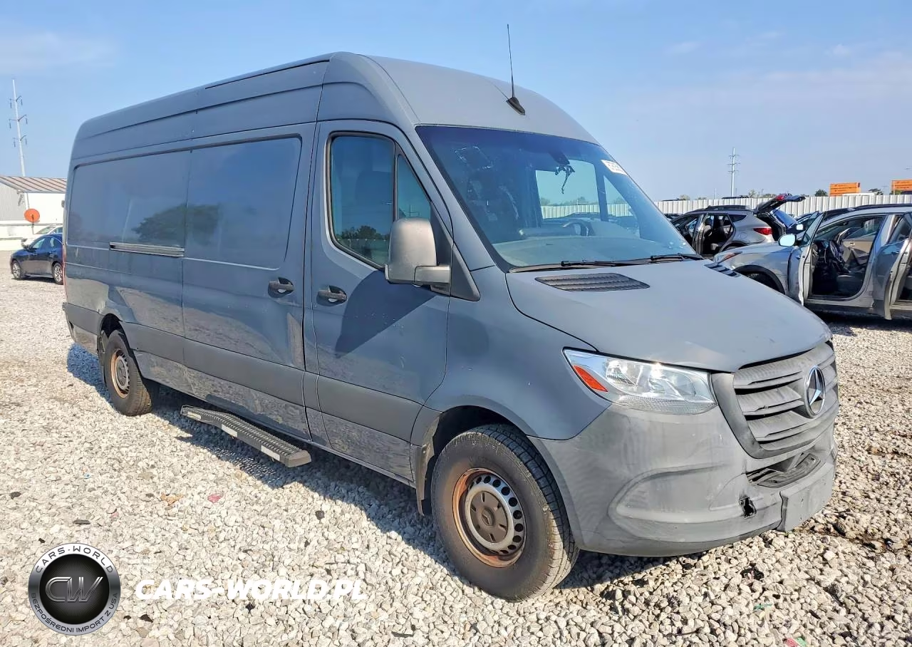2019 Mercedes-Benz Sprinter 2500-3500 VIN:WD4PF1CD3KP122417 - 4