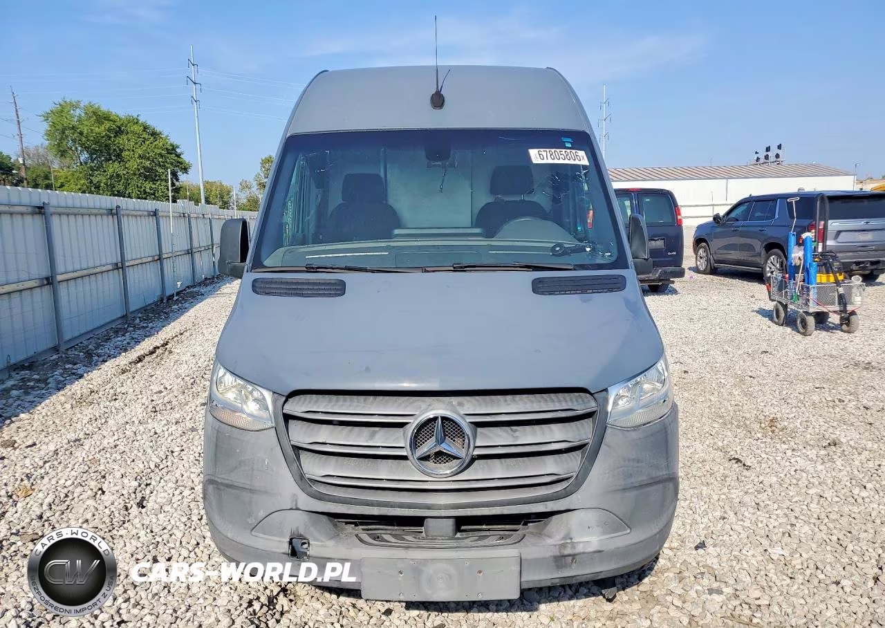 2019 Mercedes-Benz Sprinter 2500-3500 VIN:WD4PF1CD3KP122417 - 5