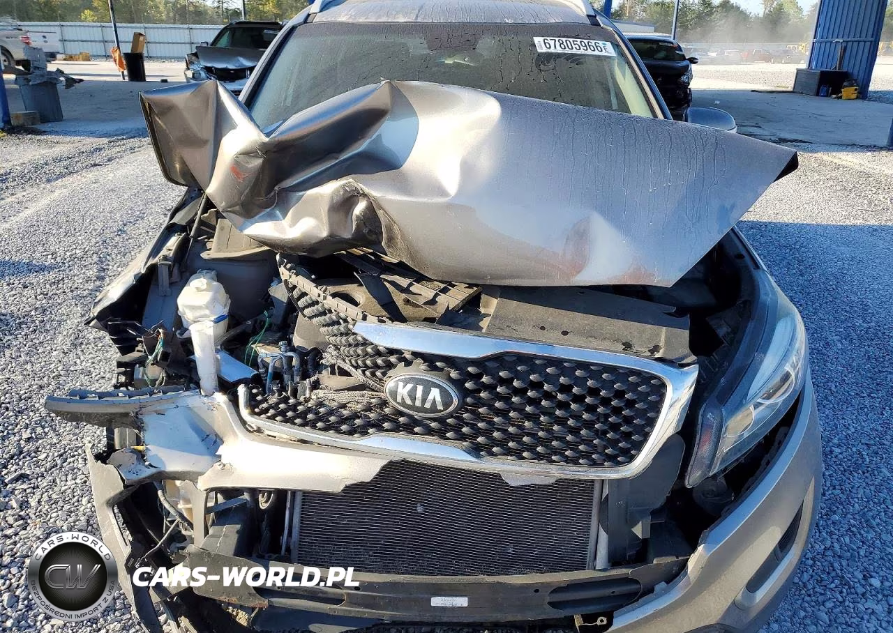 2018 Kia Sorento Lx VIN:5XYPG4A33JG352852 - 12