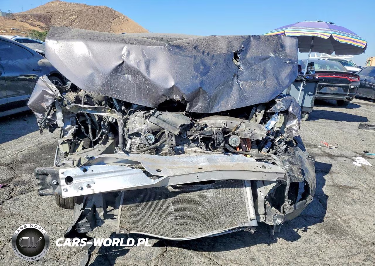 2022 Toyota Camry Le VIN:4T1R11AK7NU705061 - 5