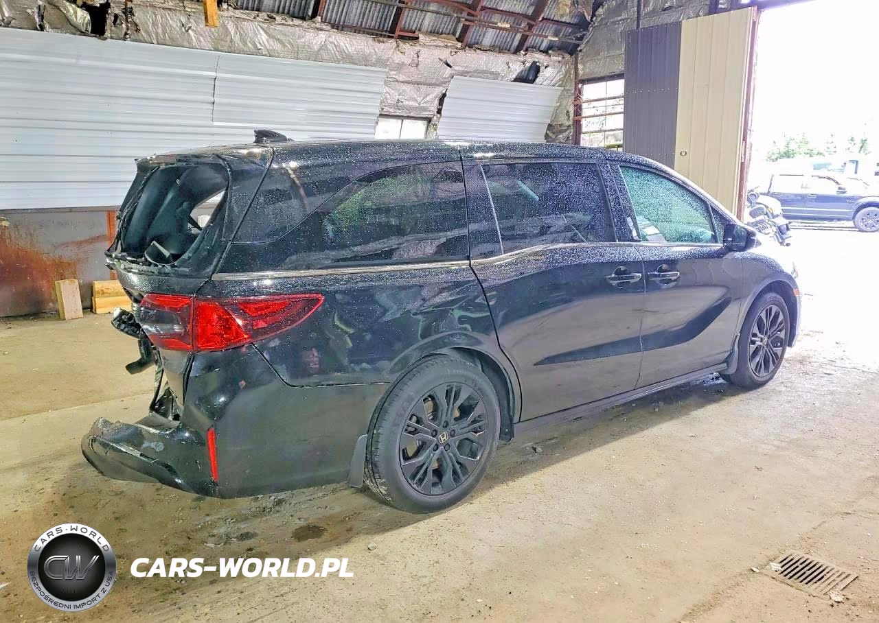 2026 Honda Odyssey Sport-L VIN:5FNRL6H74TB00989X - 3