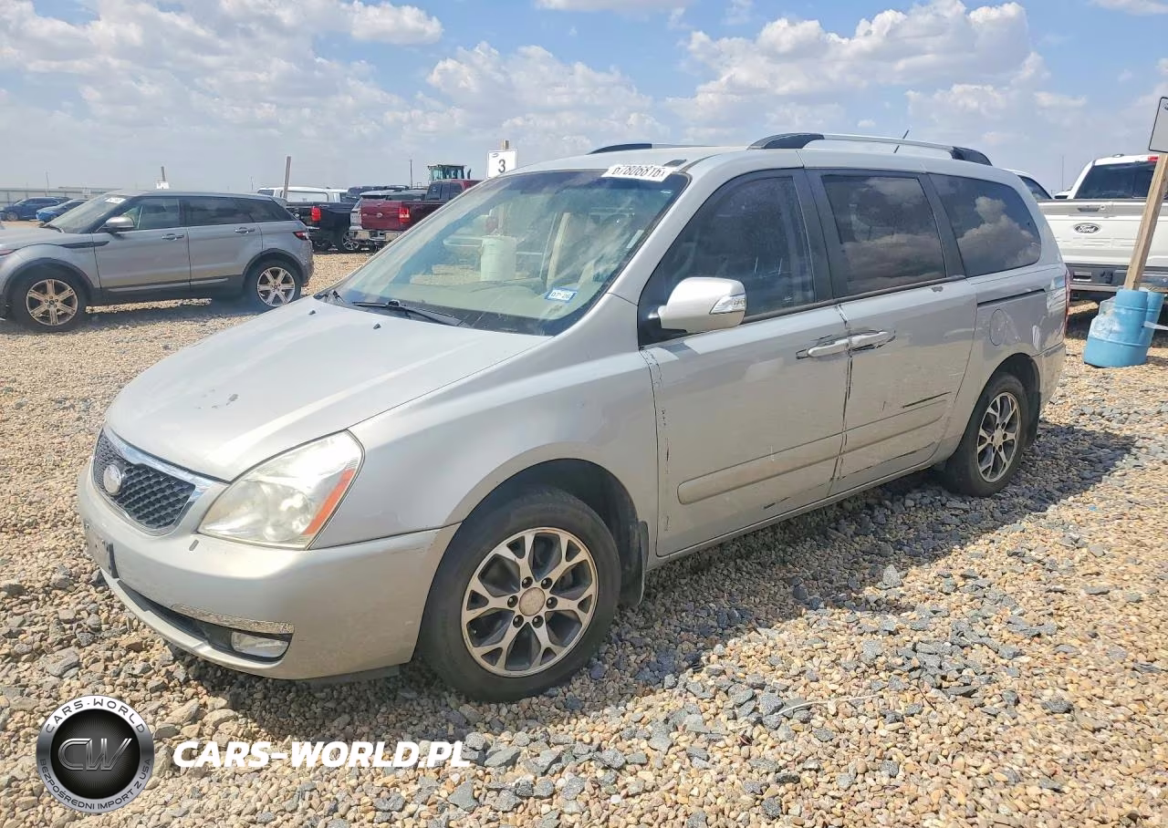 2014 Kia Sedona Lx