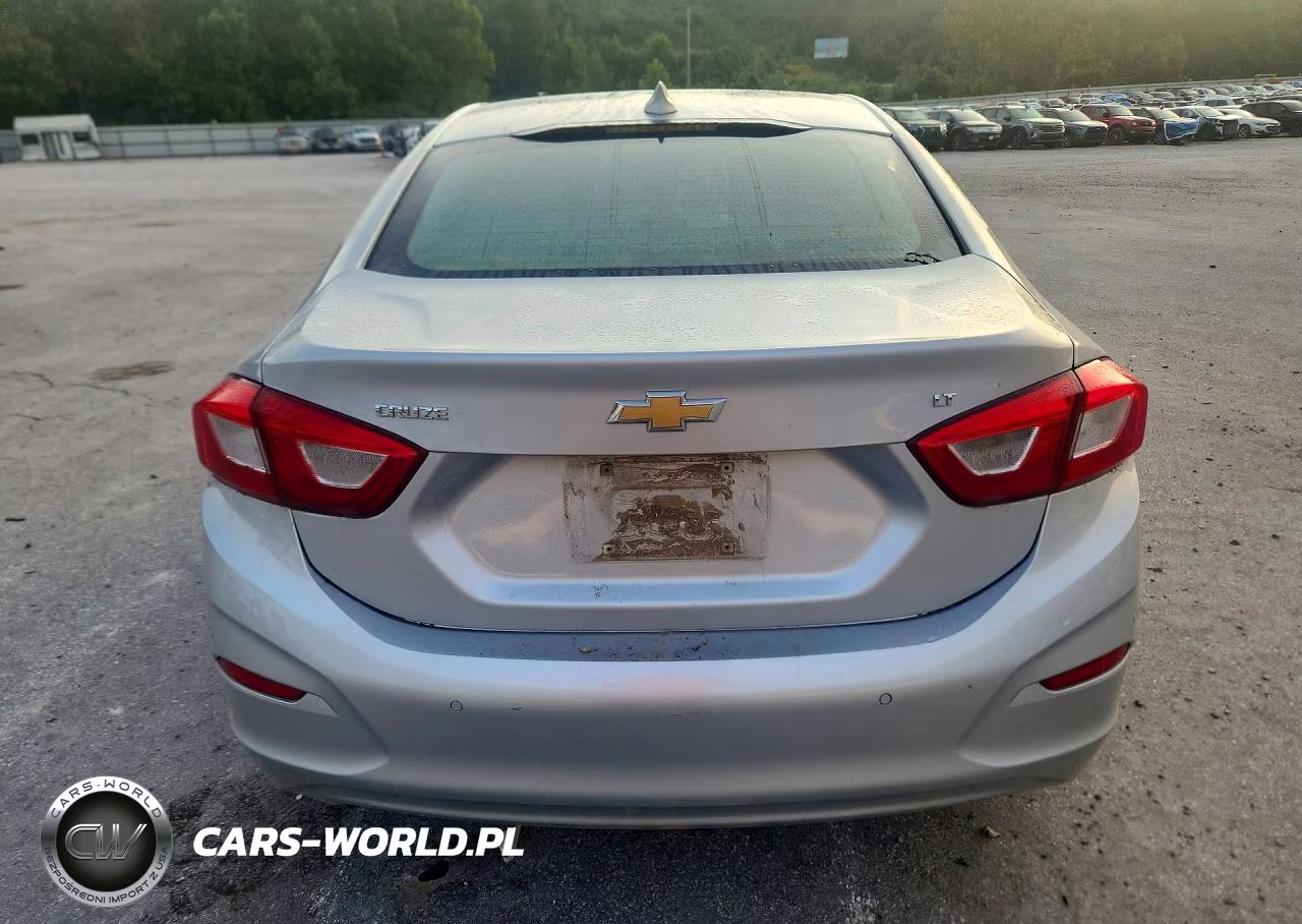 2019 Chevrolet Cruze Lt VIN:1G1BE5SM2K7107173 - 6