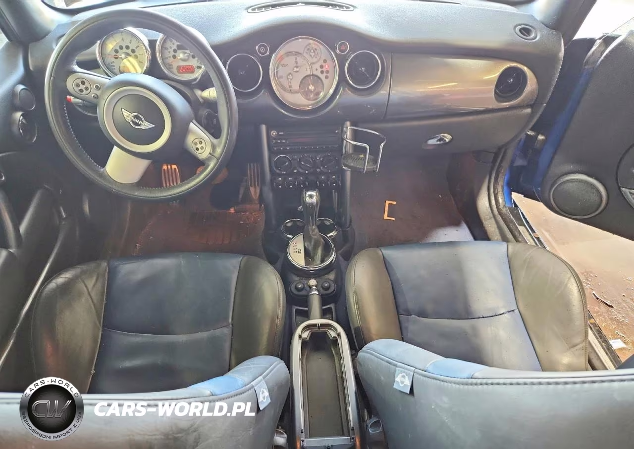 2006 Mini Cooper VIN:WMWRC33526TJ76933 - 8