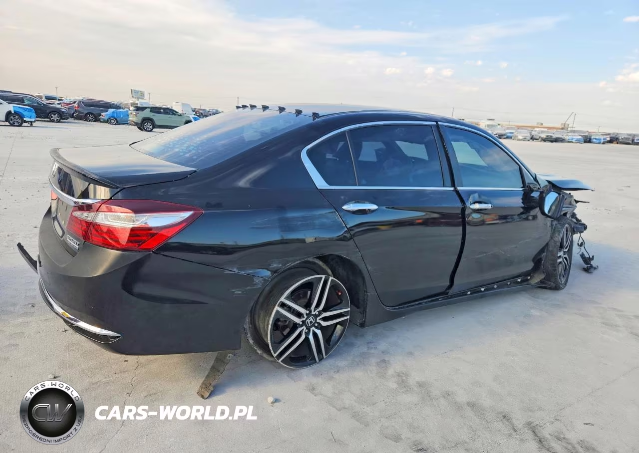 2017 Honda Accord Sport Special Edition VIN:1HGCR2F13HA219010 - 3