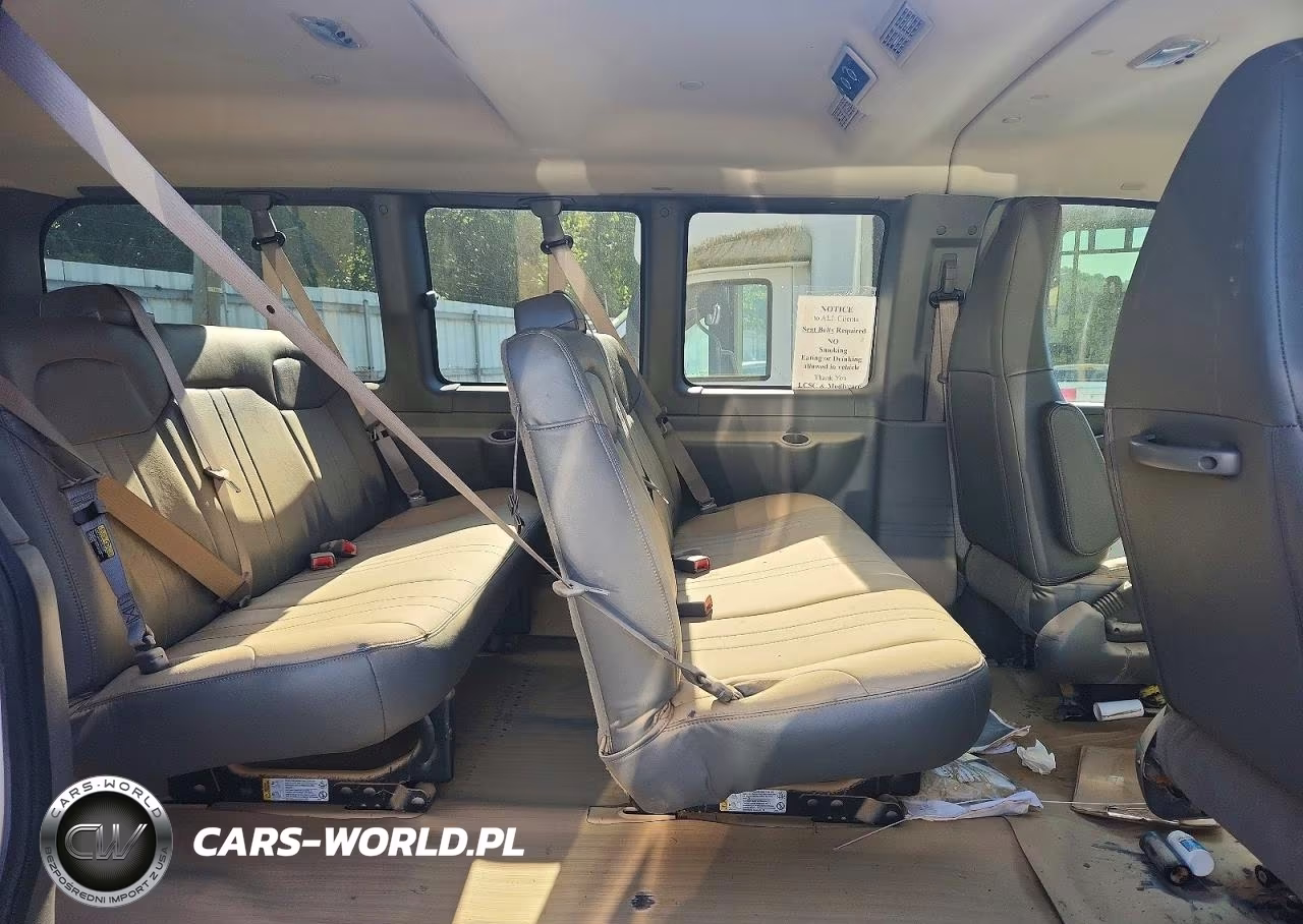 2018 Chevrolet Express G2500 Ls VIN:1GAWGEFP0J1200209 - 11