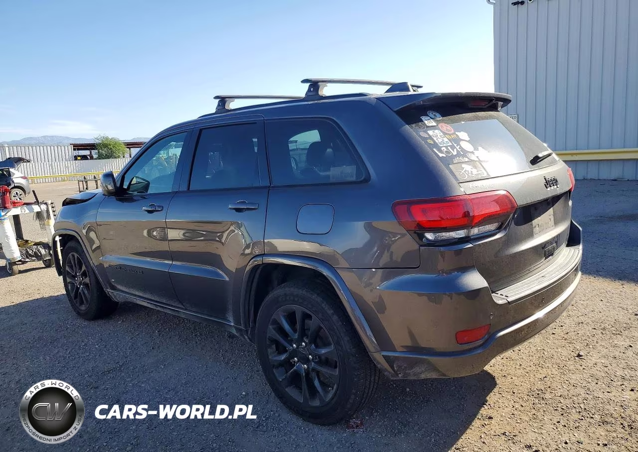 2021 Jeep Grand Cherokee Laredo VIN:1C4RJEAG7MC597326 - 2