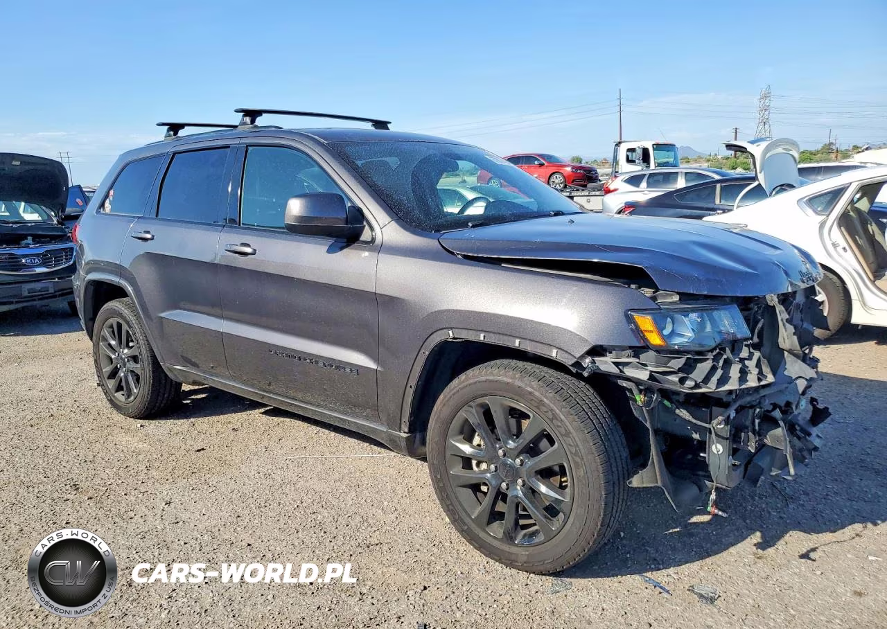 2021 Jeep Grand Cherokee Laredo VIN:1C4RJEAG7MC597326 - 4