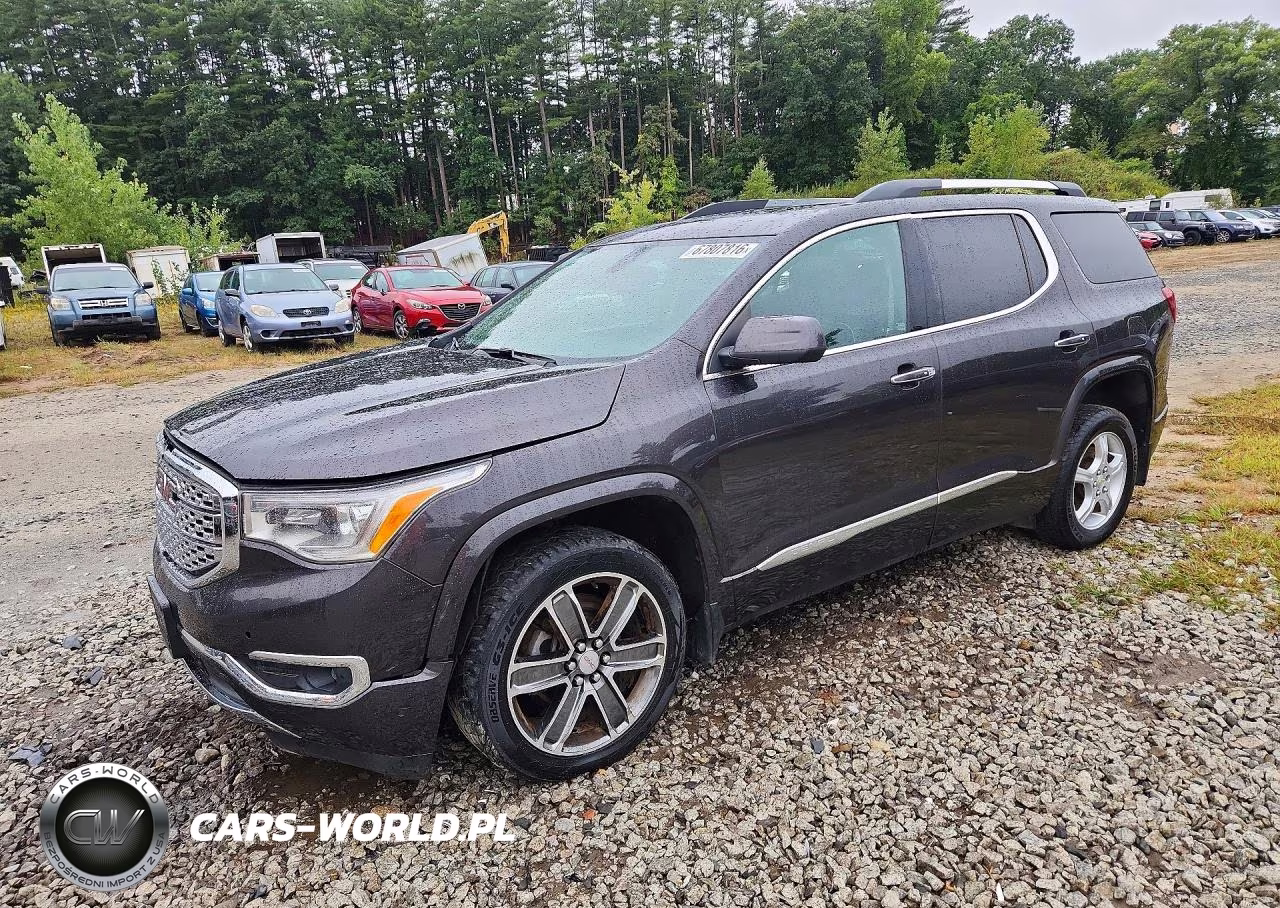 2017 GMC Acadia Denali – zdjęcie 1 z 13