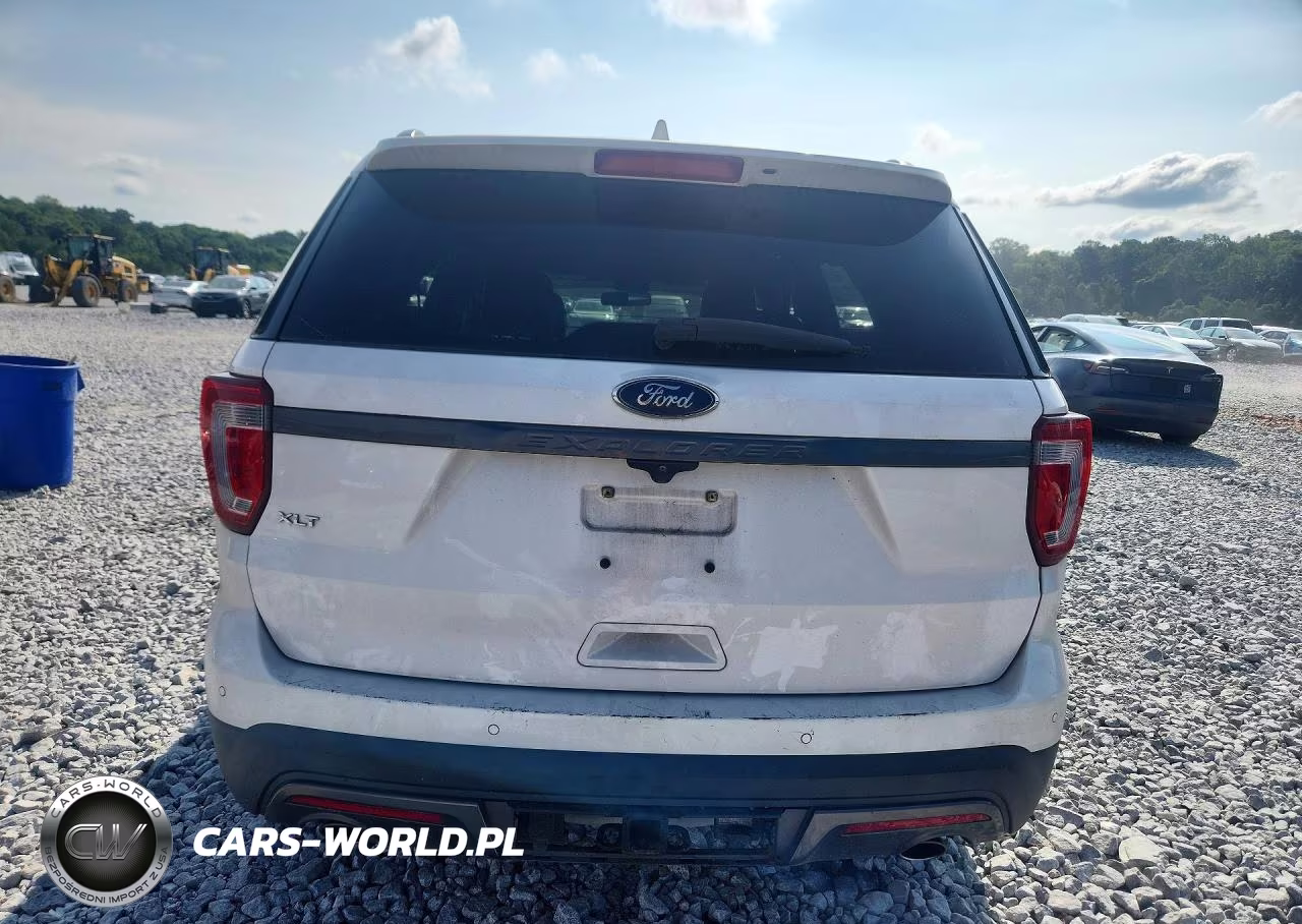 2017 Ford Explorer Xlt VIN:1FM5K7D81HGE19725 - 6