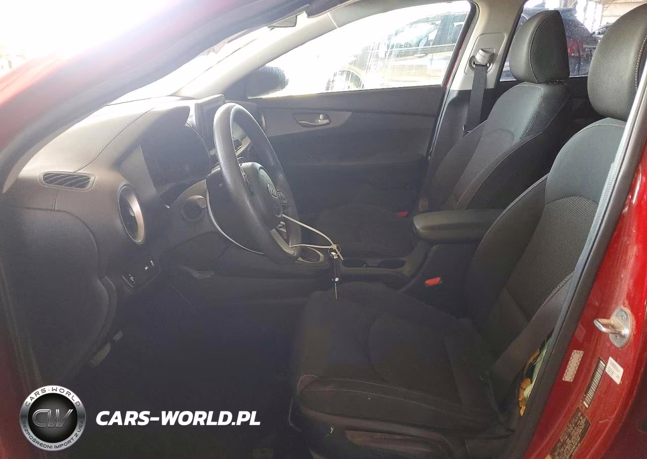 2021 Kia Forte Lxs VIN:3KPF24AD5ME387249 - 7