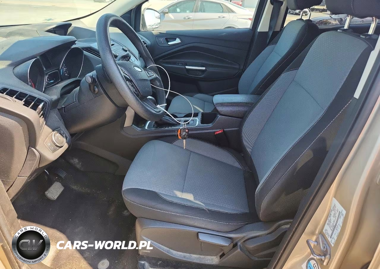 2017 Ford Escape Se VIN:1FMCU9GD9HUA55786 - 7