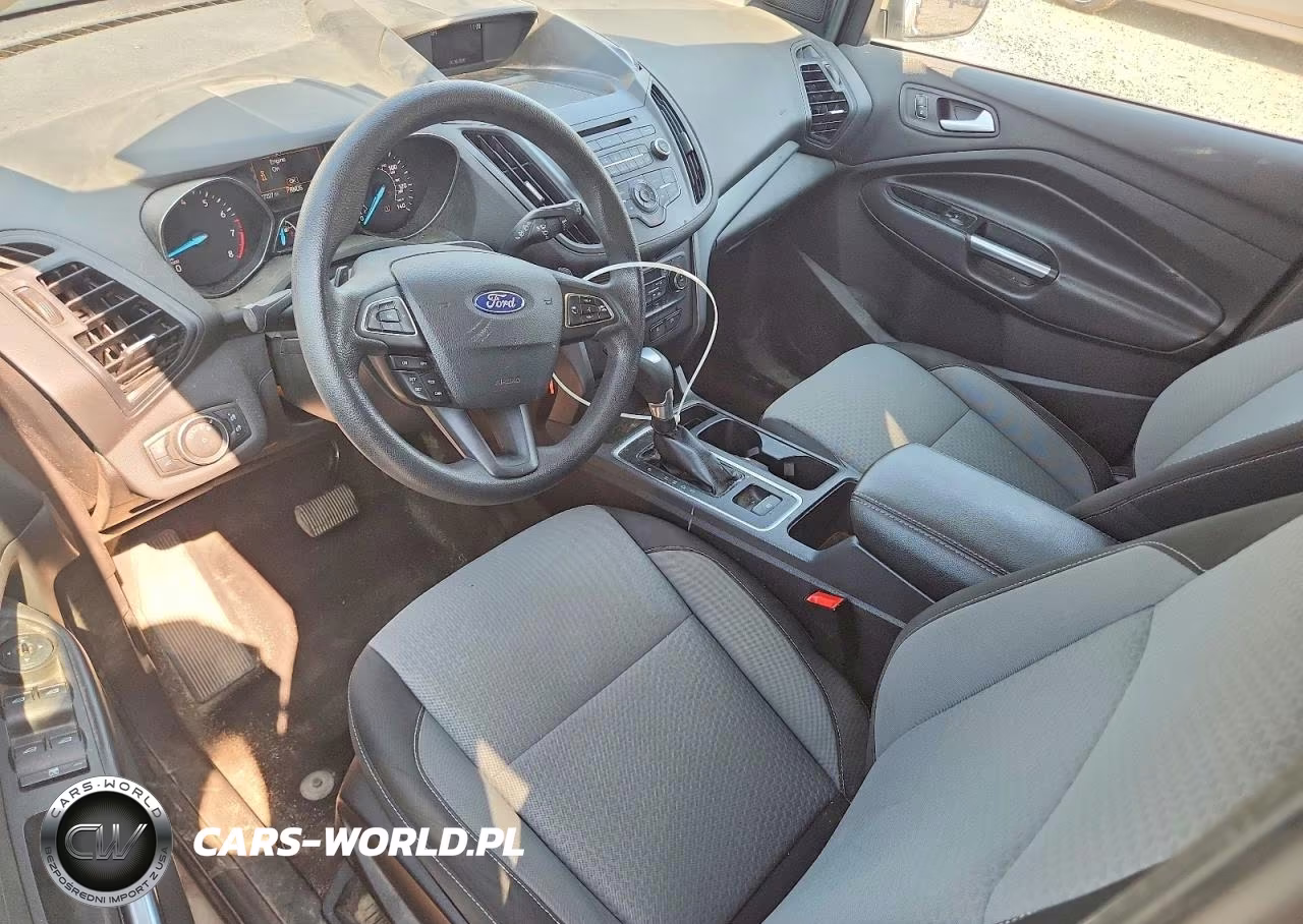 2017 Ford Escape Se VIN:1FMCU9GD9HUA55786 - 8