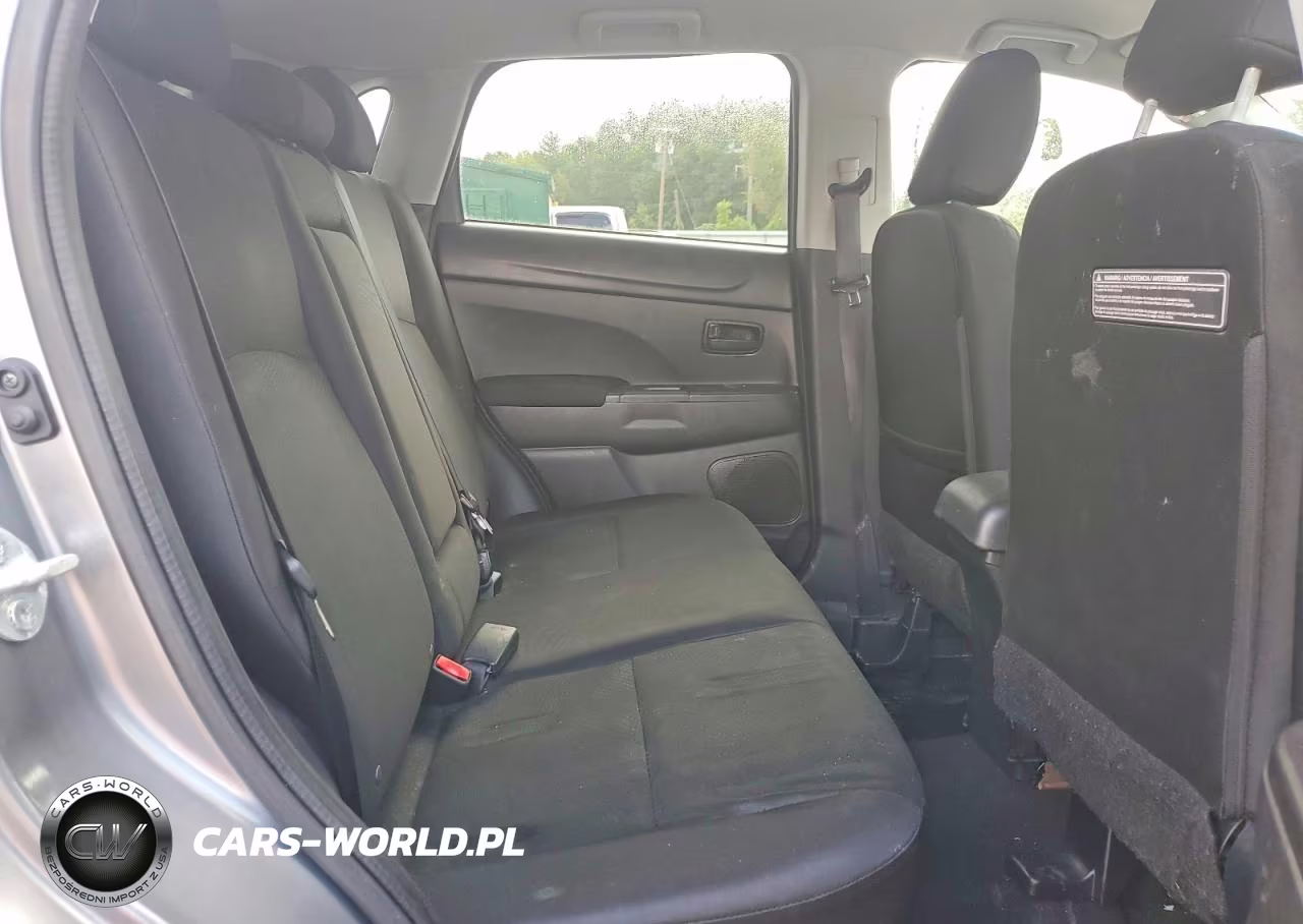 2015 Mitsubishi Outlander Sport Es VIN:4A4AR3AUXFE031869 - 11