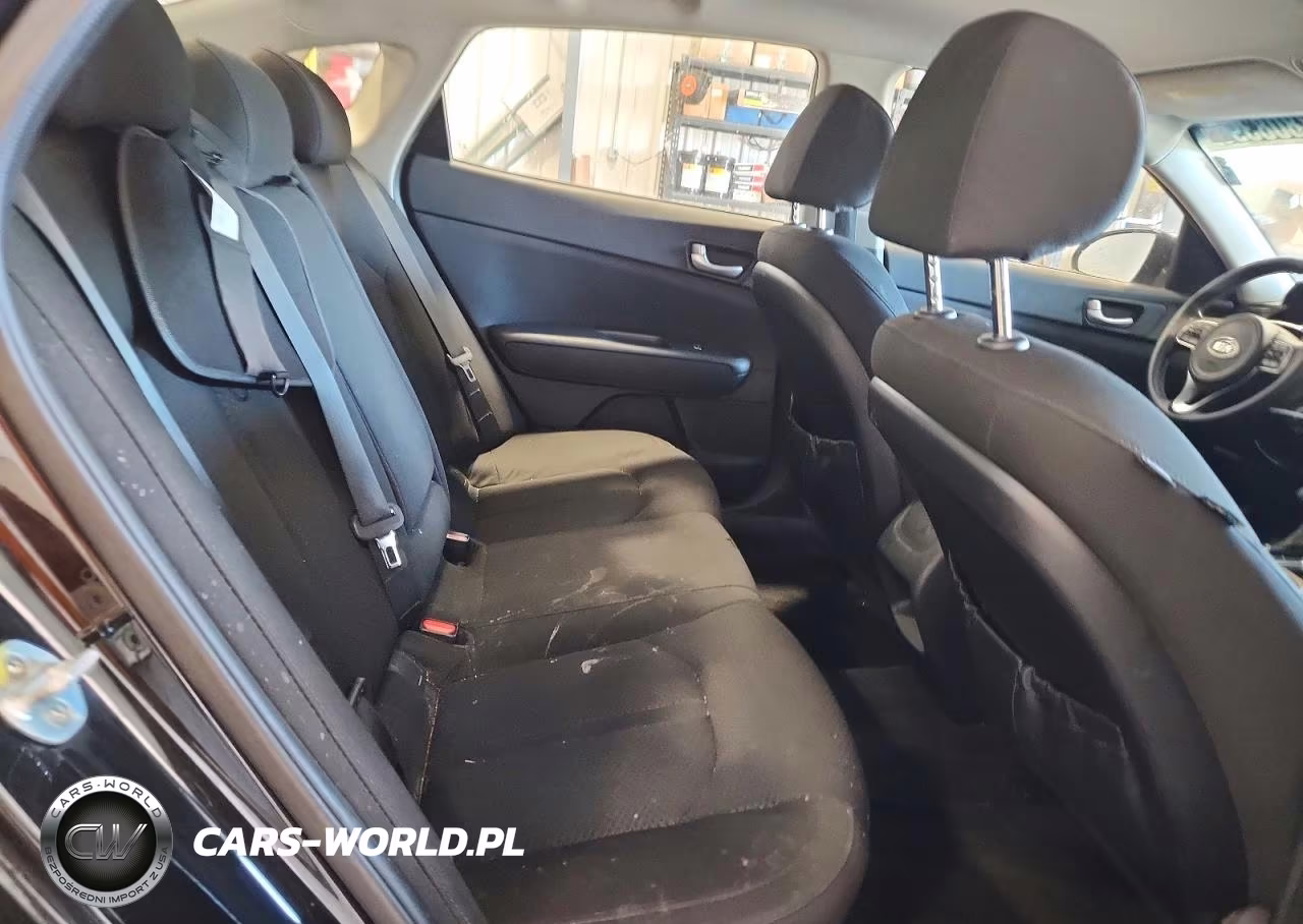 2018 Kia Optima Lx VIN:5XXGT4L33JG196843 - 10