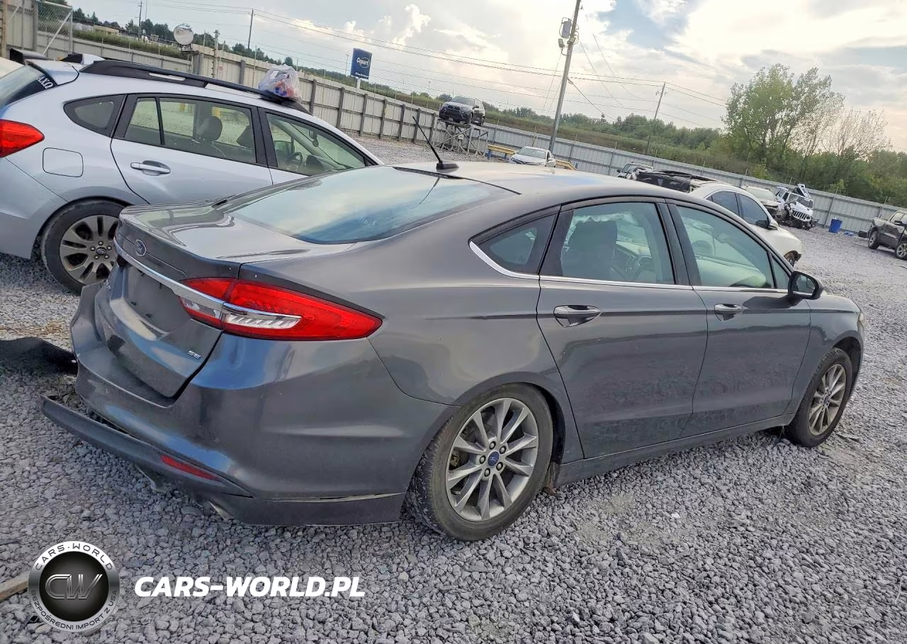 2017 Ford Fusion Se VIN:3FA6P0H71HR338998 - 3