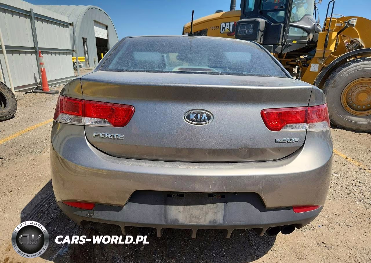 2010 Kia Forte Koup Ex VIN:KNAFU6A22A5257860 - 6