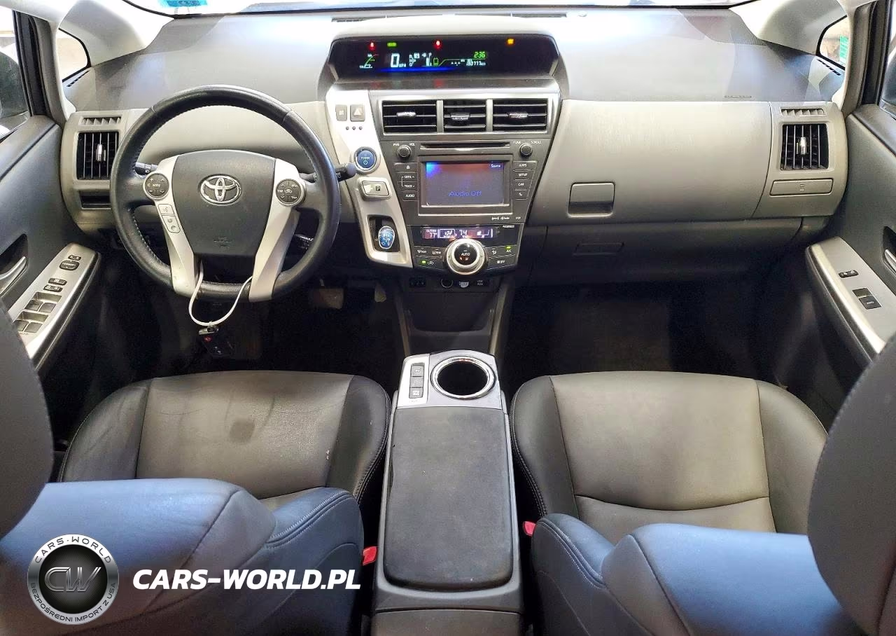 2013 Toyota Prius V Two VIN:JTDZN3EU4D3288552 - 8