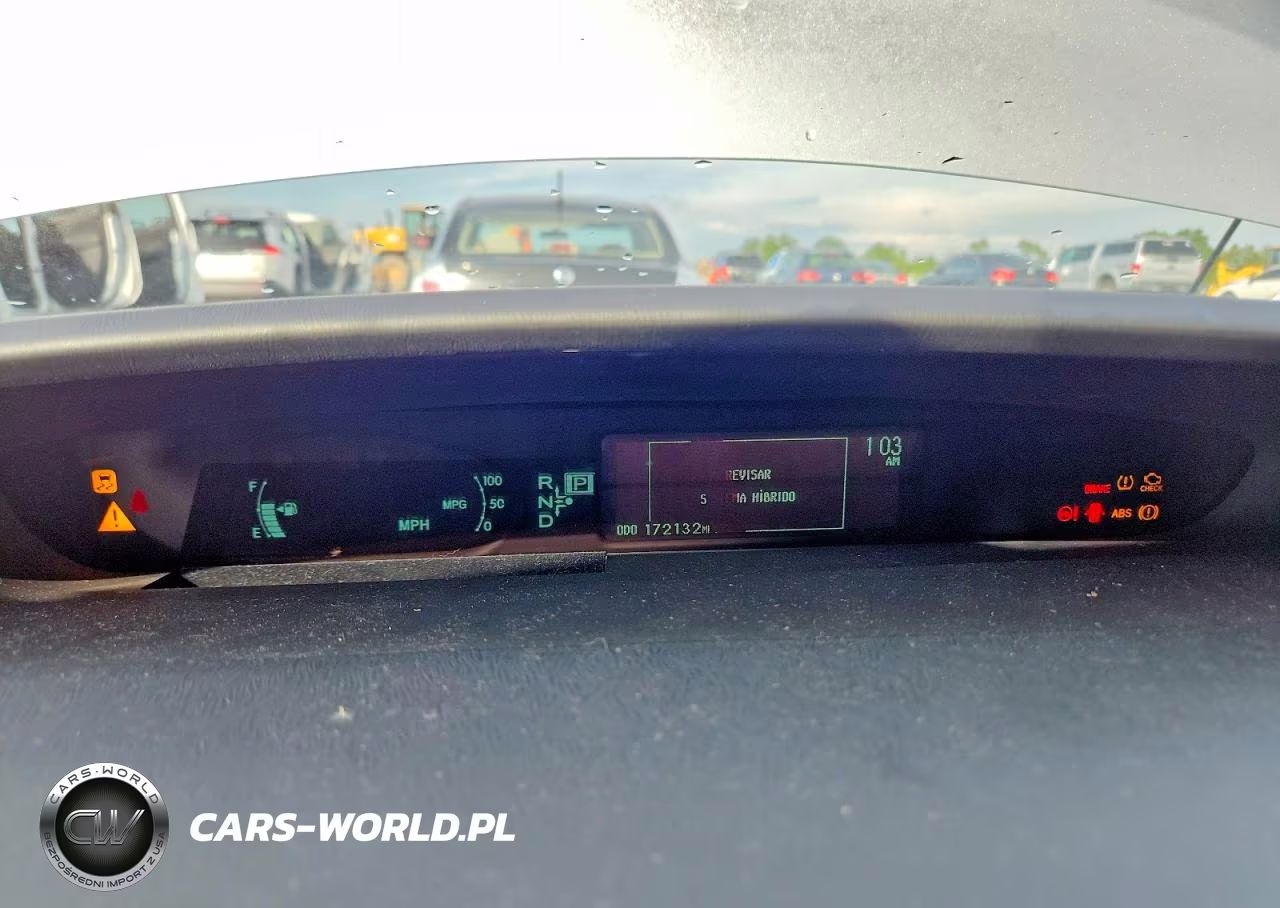 2011 Toyota Prius Three VIN:JTDKN3DU8B1417064 - 9