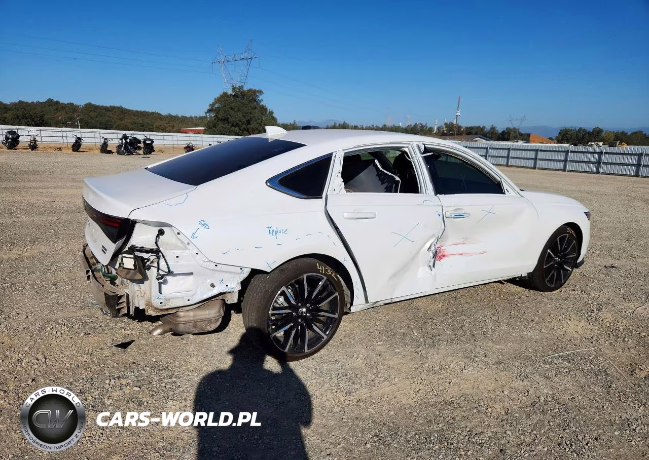 2025 Honda Accord Touring Hybrid VIN:1HGCY2F8XSA089783 - 3