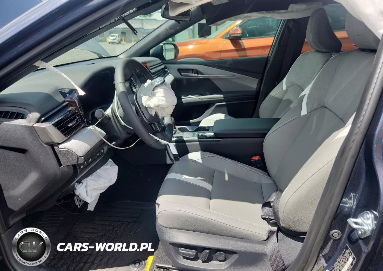 2026 Toyota Camry Se VIN:4T1DAACK7TU703136 - 7