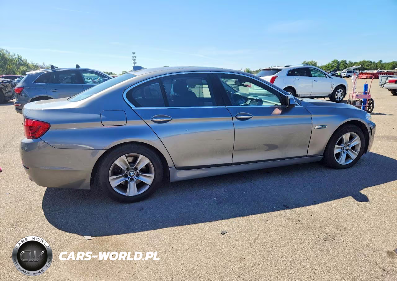 2012 BMW 528 I VIN:WBAXG5C57CDX01546 - 3