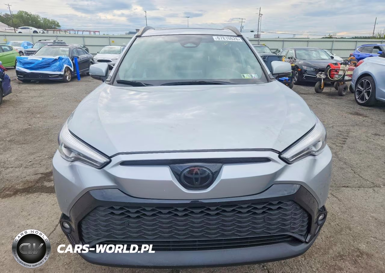 2024 Toyota Corolla Cross Hybrid Xse VIN:7MUFBABG0RV048263 - 5