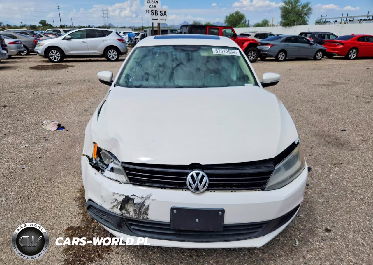 2012 Volkswagen Jetta Tdi VIN:3VWLL7AJ5CM360111 - 5