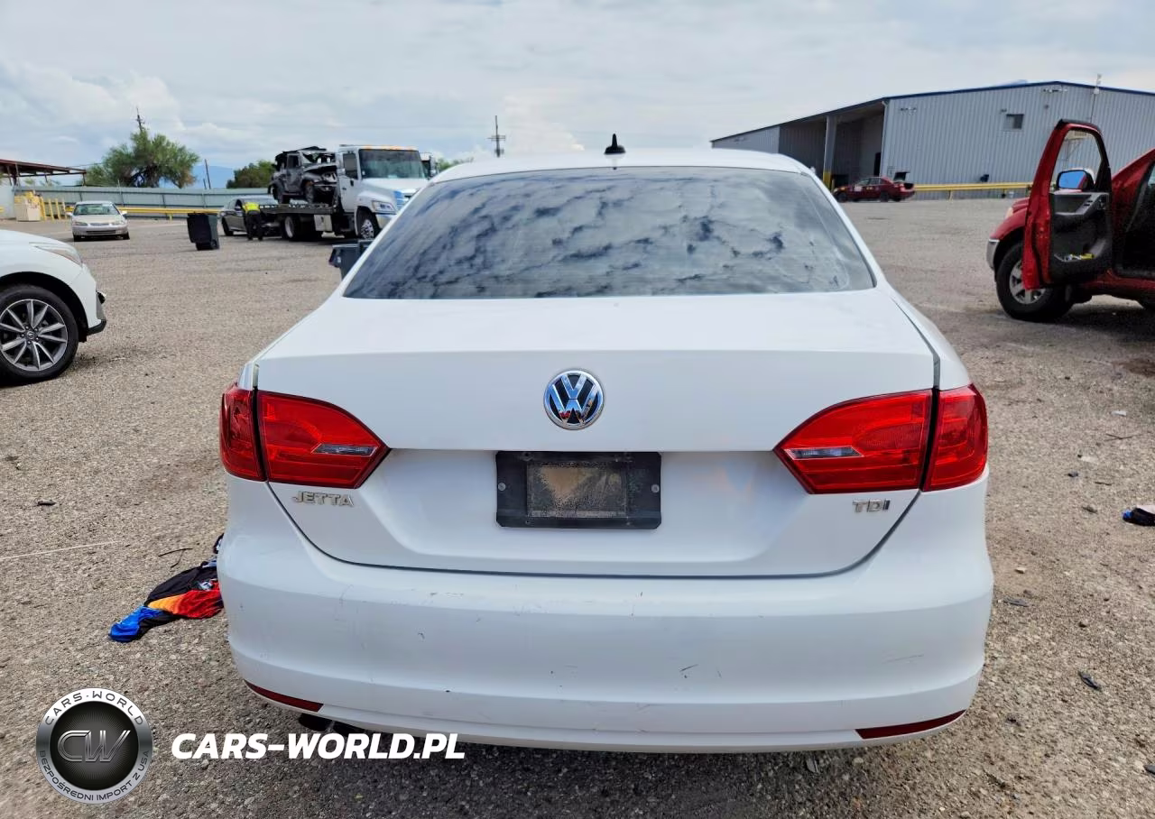 2012 Volkswagen Jetta Tdi VIN:3VWLL7AJ5CM360111 - 6