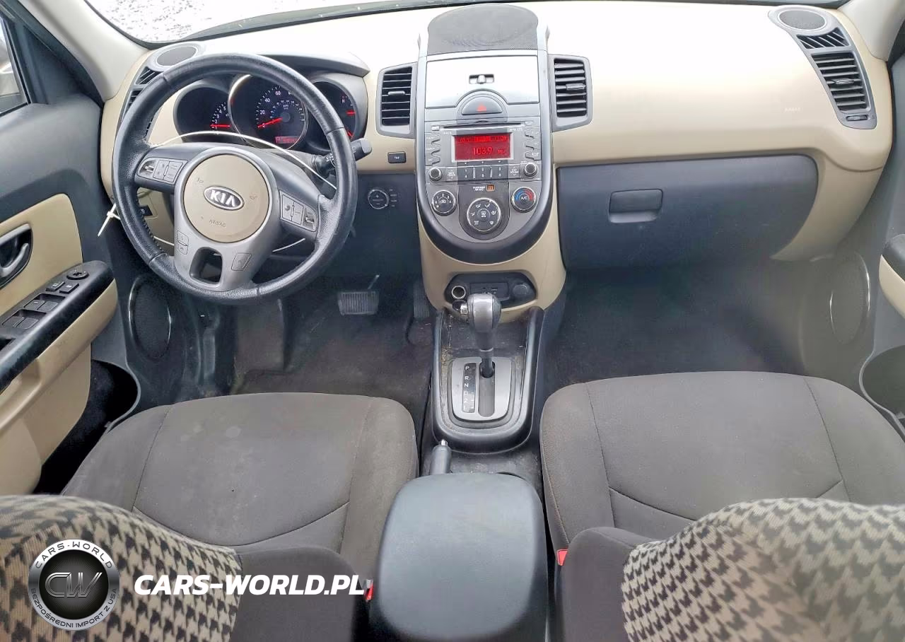 2010 Kia Soul + VIN:KNDJT2A23A7192983 - 8