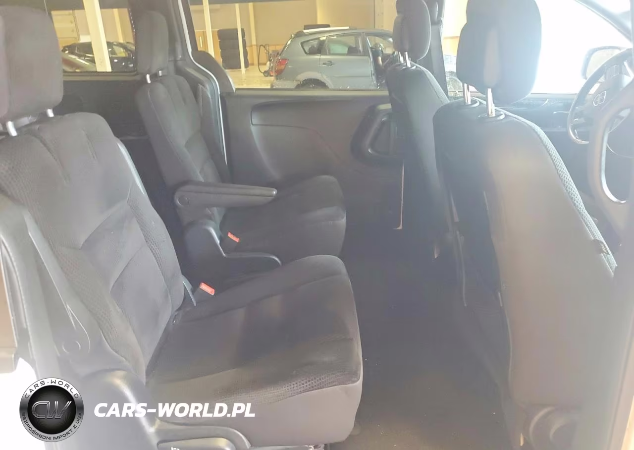 2019 Dodge Grand Caravan Se VIN:2C4RDGBG2KR805571 - 11