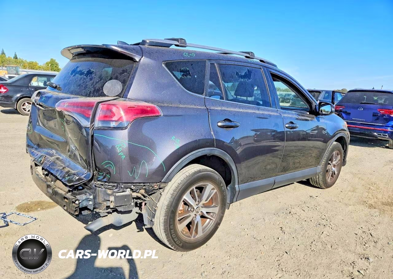 2018 Toyota Rav4 Xle VIN:JTMWFREV1JJ209468 - 3