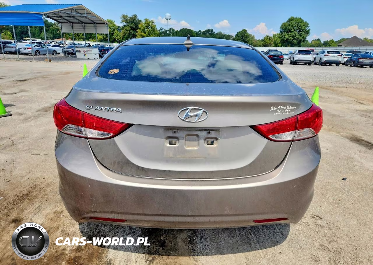 2013 Hyundai Elantra Gls VIN:5NPDH4AE9DH224047 - 6