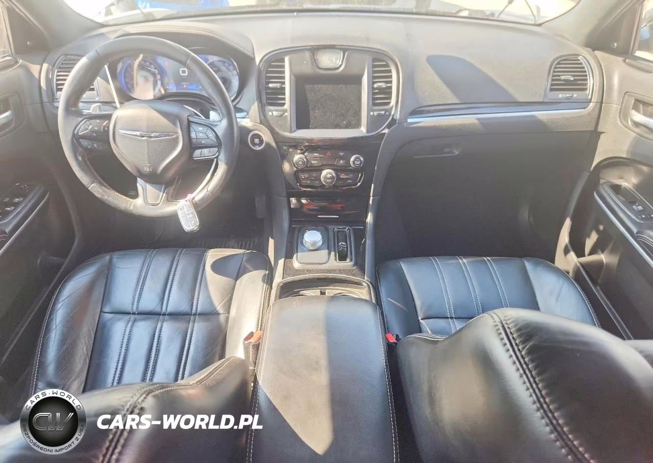 2019 Chrysler 300 S VIN:2C3CCAGG3KH610815 - 8