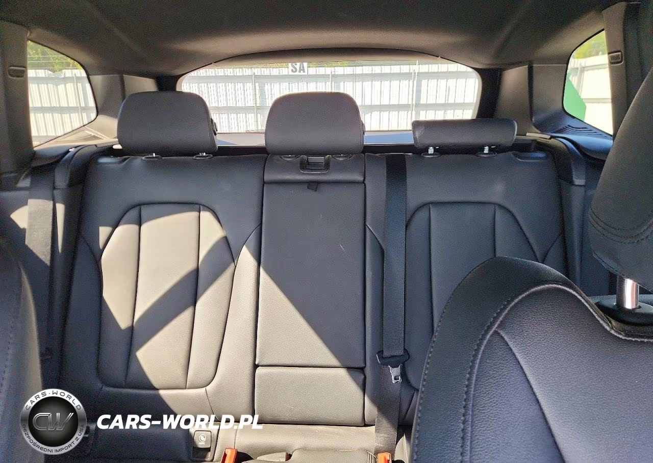 2019 BMW X3 xDrive30I VIN:5UXTR9C55KLE19639 - 10